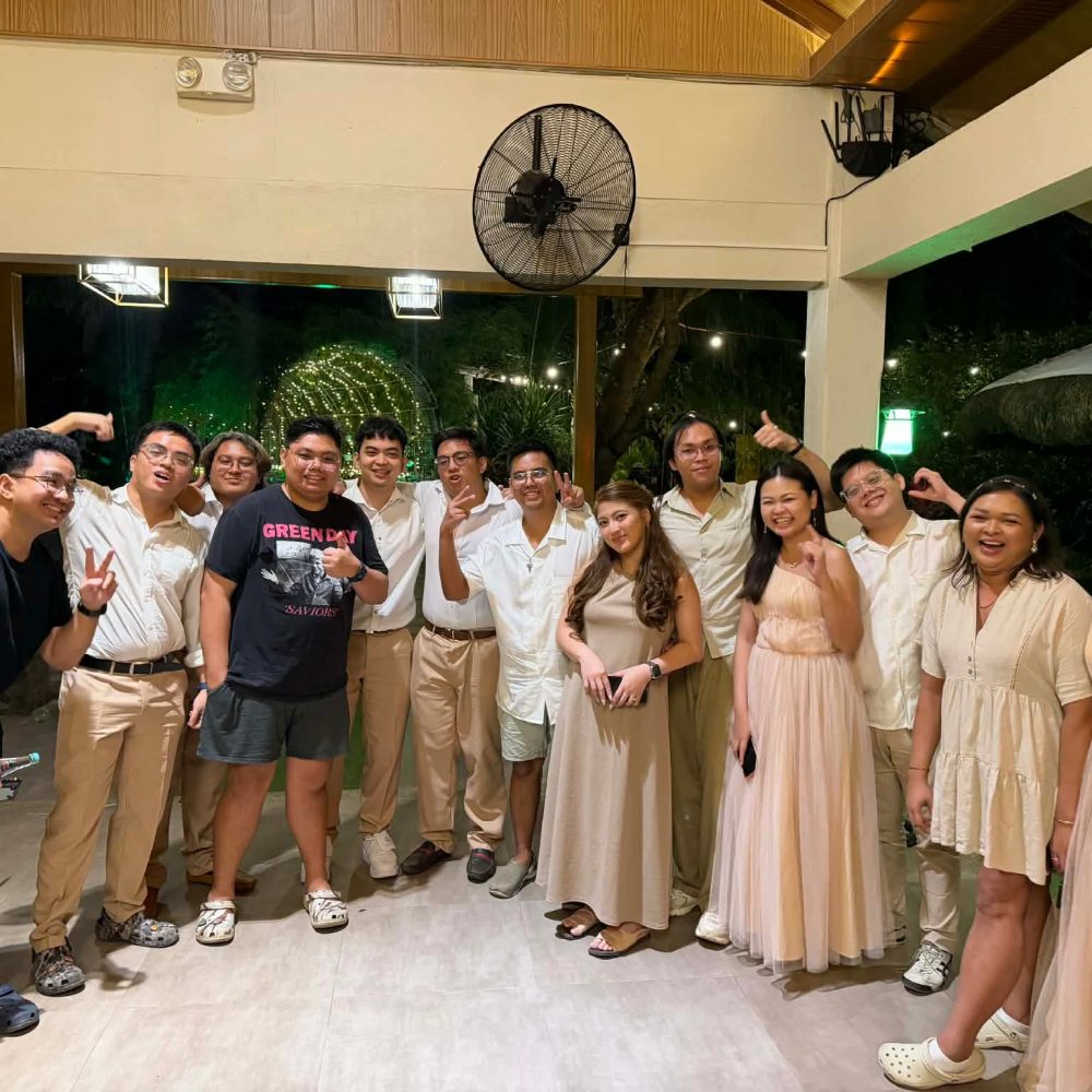 8dyw1hxhtjiy 7dfaedd75105c05ad3cfa75b744693ad